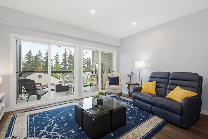 505 - 2649 James Street