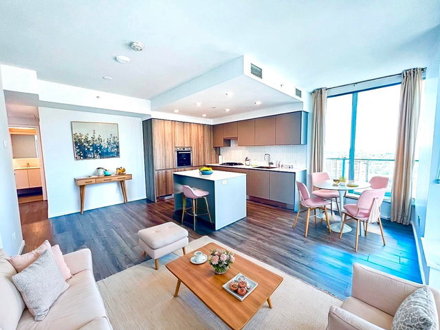 2510 - 3833 Evergreen Place