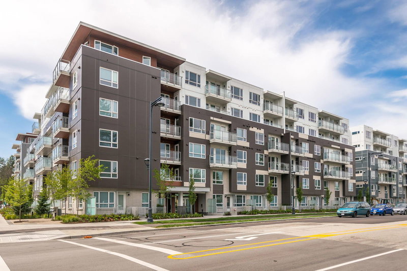 10581 140 Street #401, Surrey, British Columbia