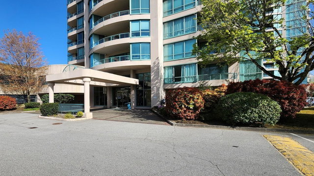 503 - 8831 Lansdowne Road