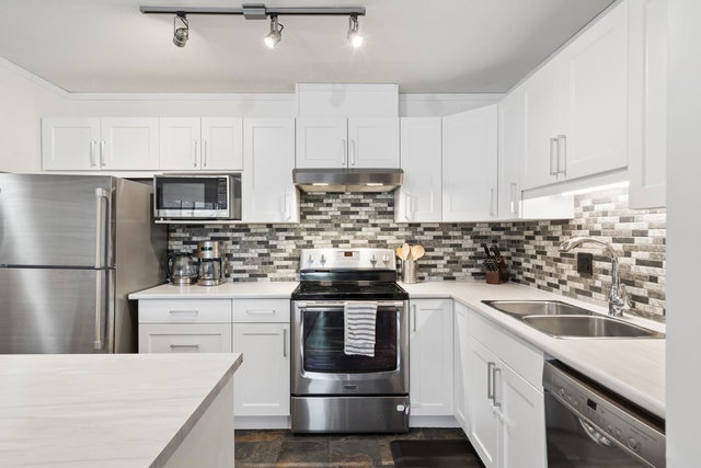 413 - 2968 Burlington Drive