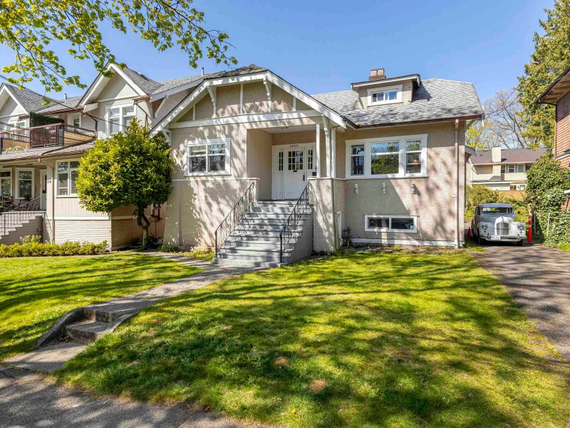 2325 8th Avenue W
