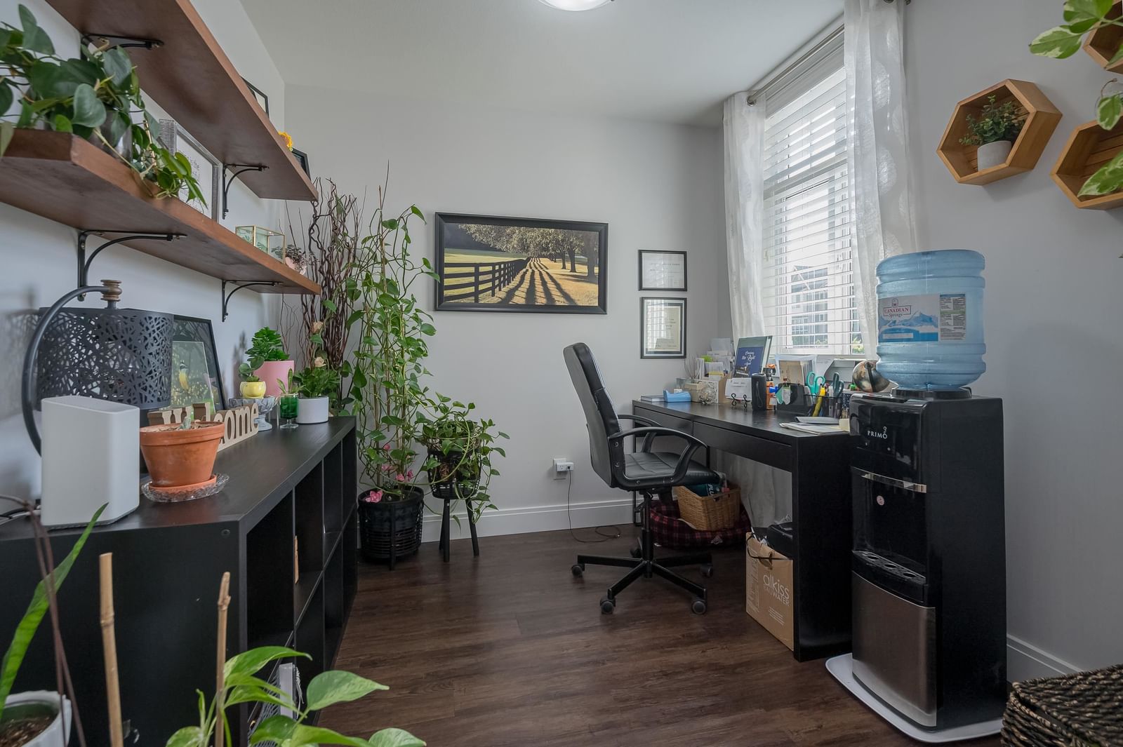Listing Image 13