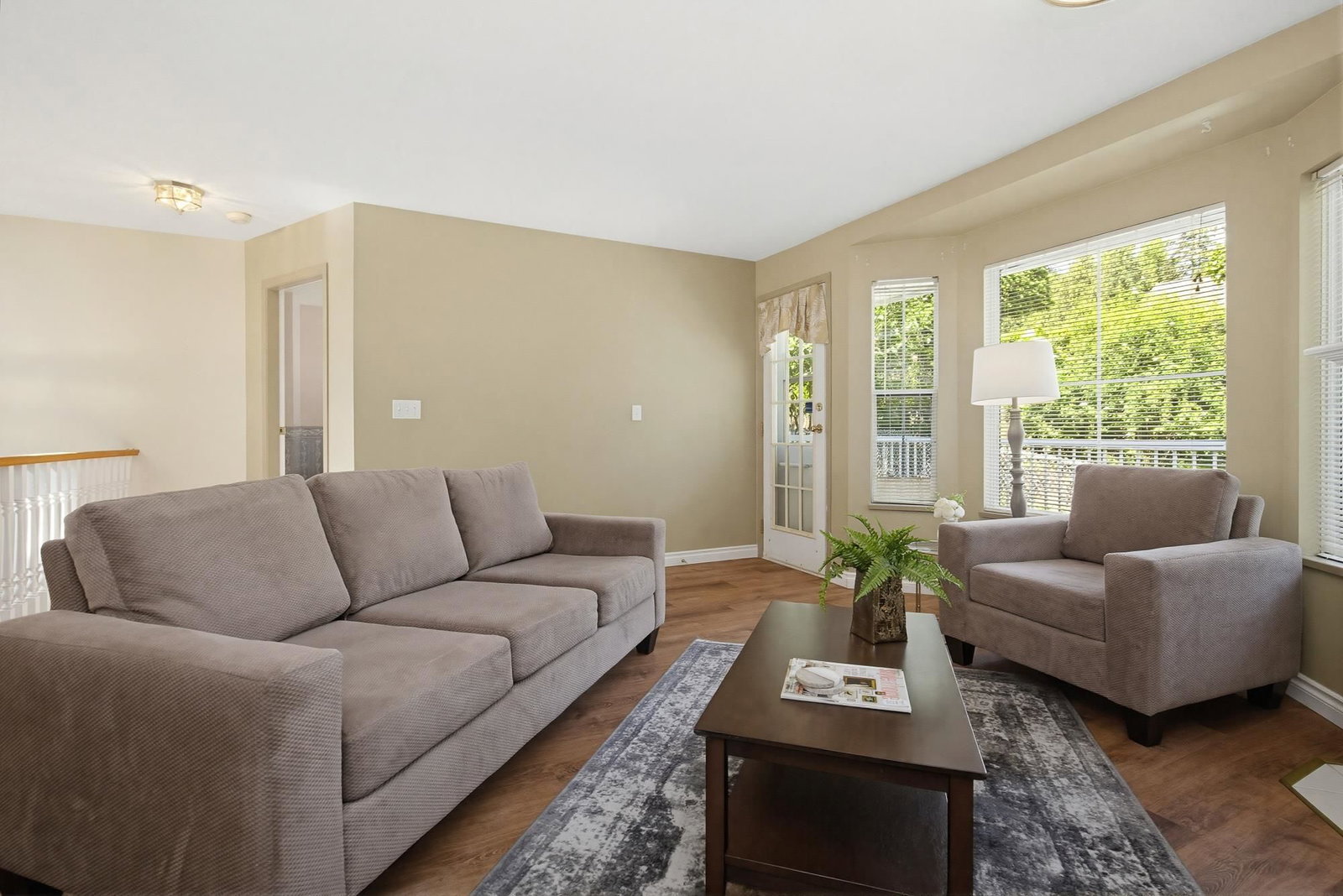 Listing Image 15