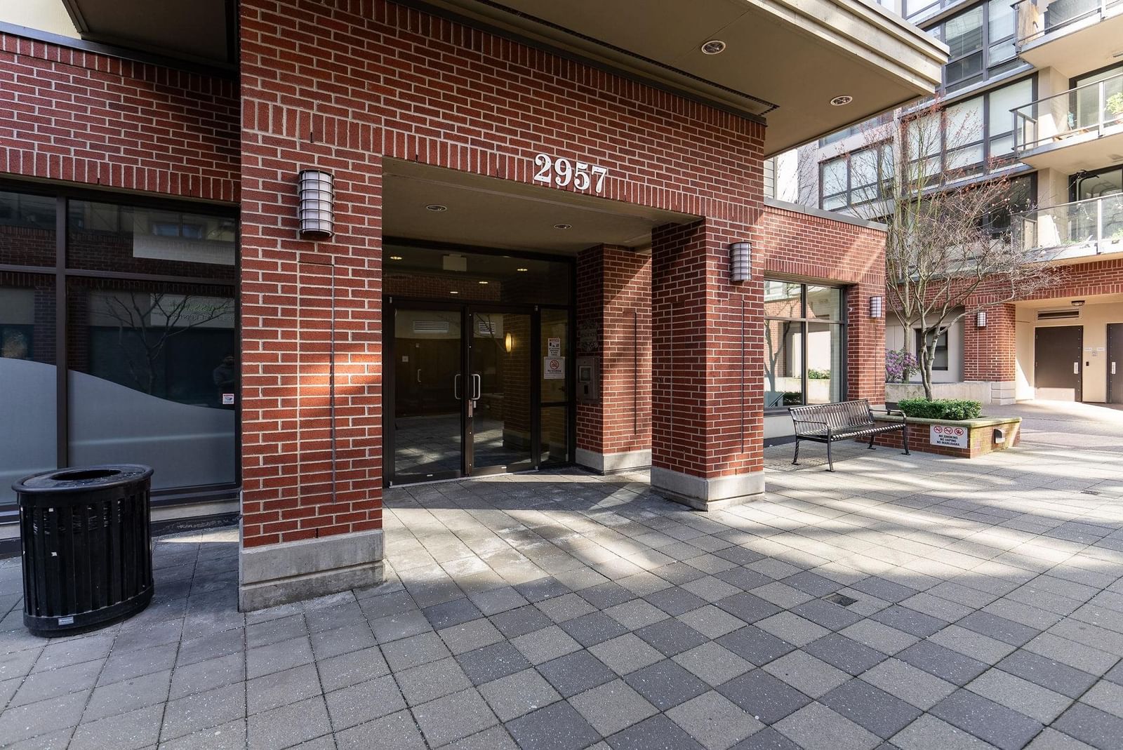Listing Image 22