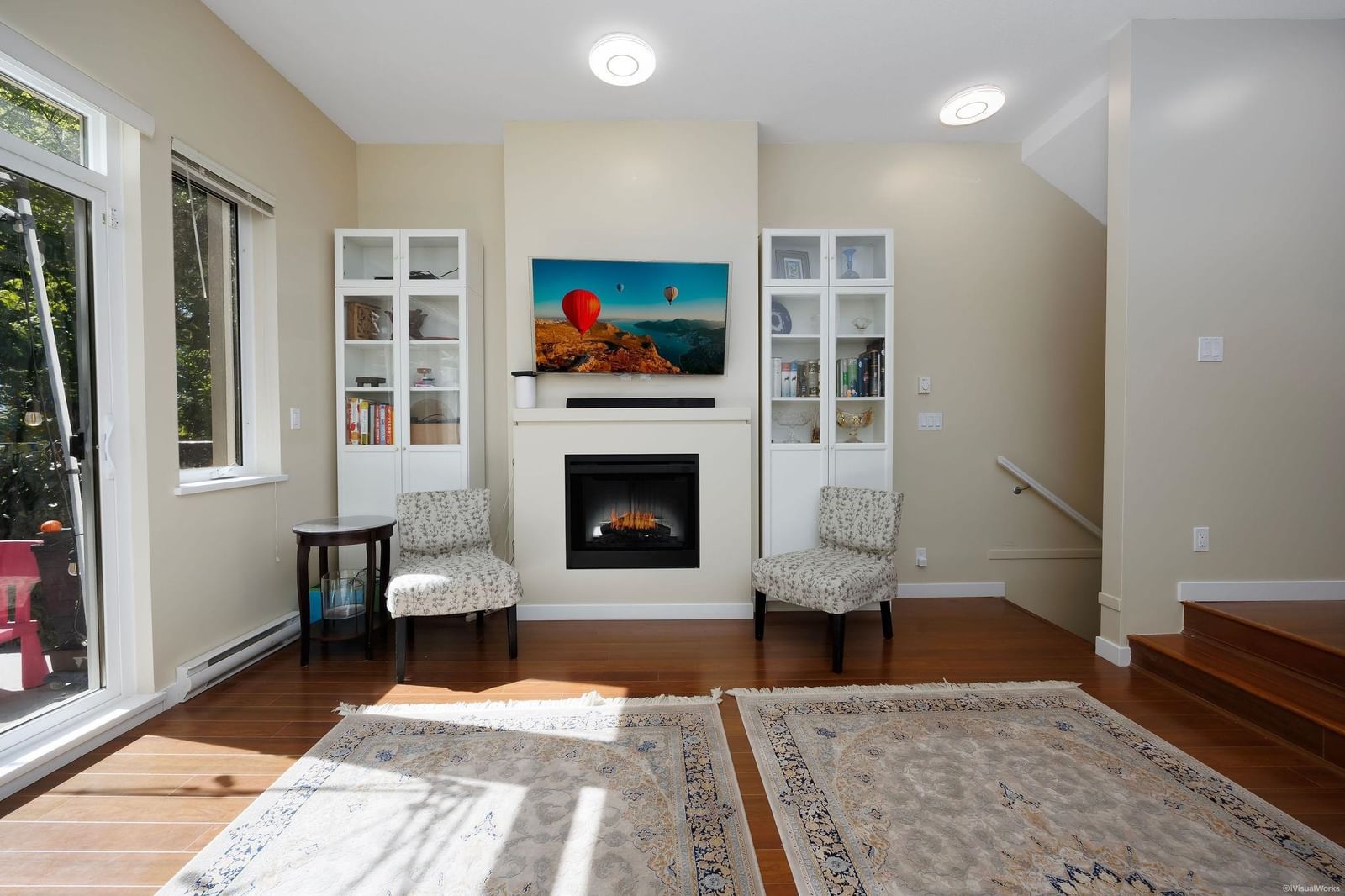 Listing Image 5