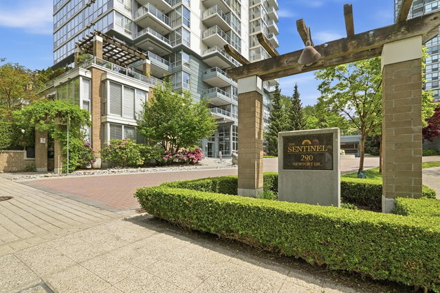 1201 - 290 Newport Drive