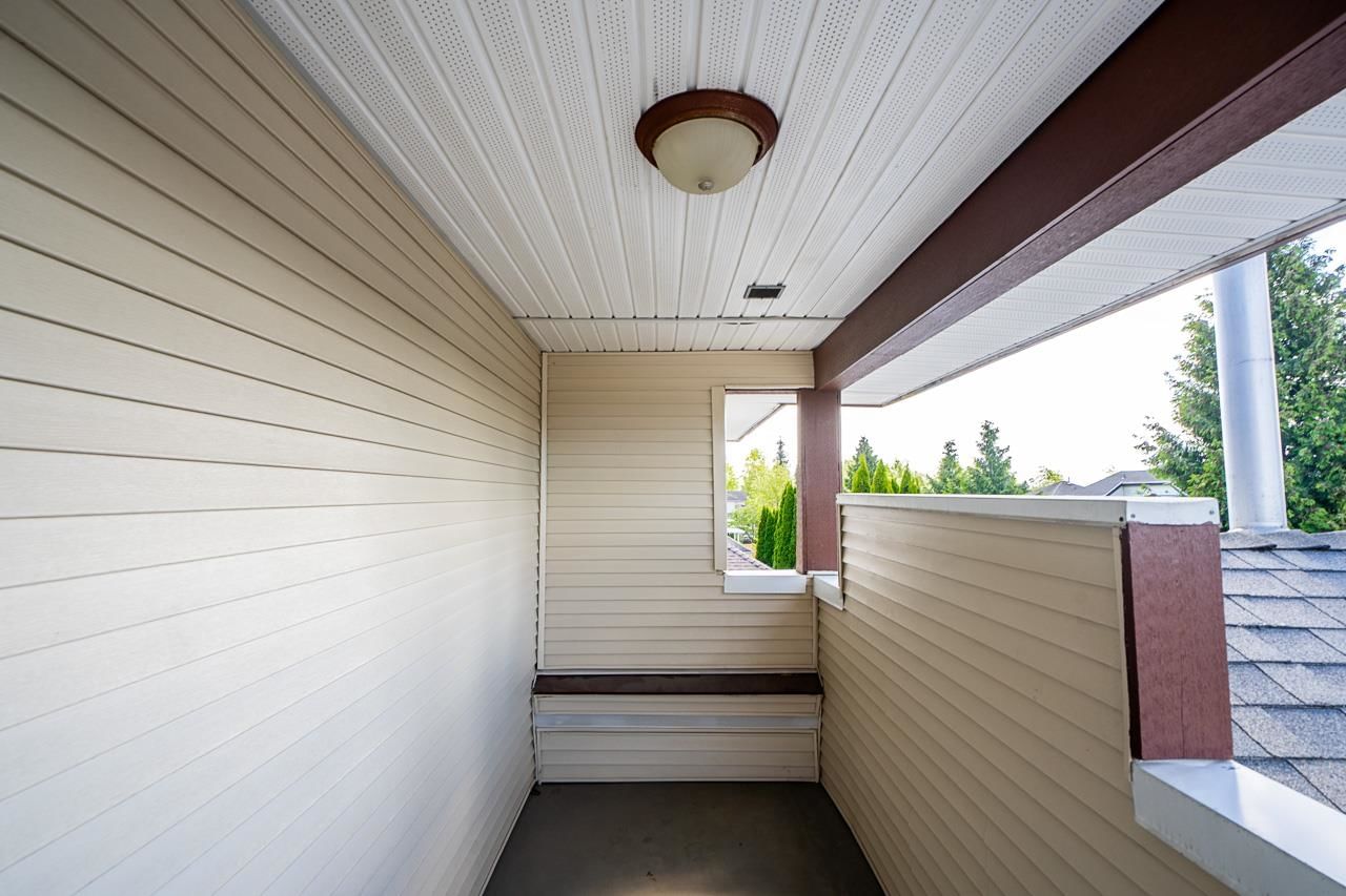 Listing Image 23