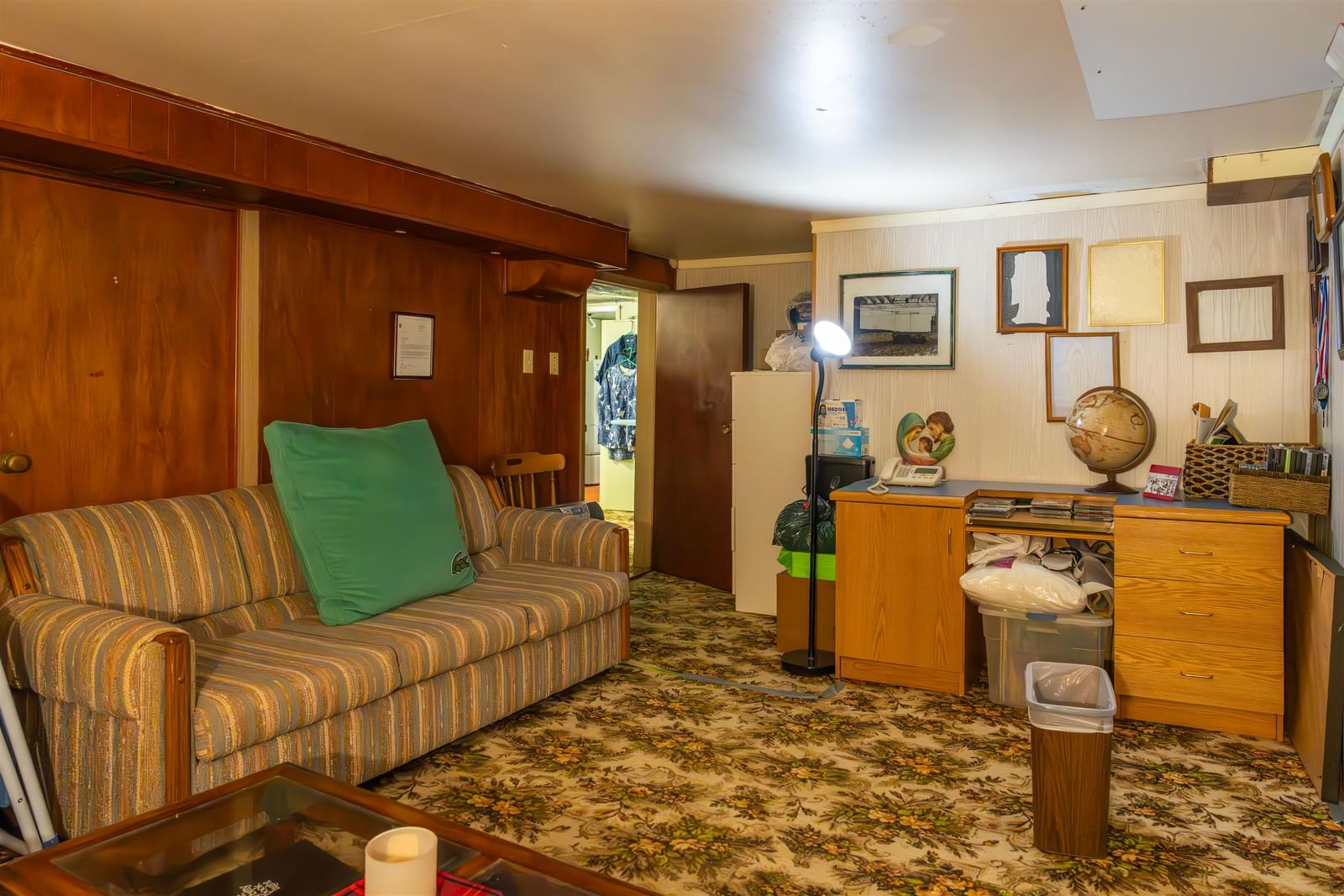 Listing Image 17