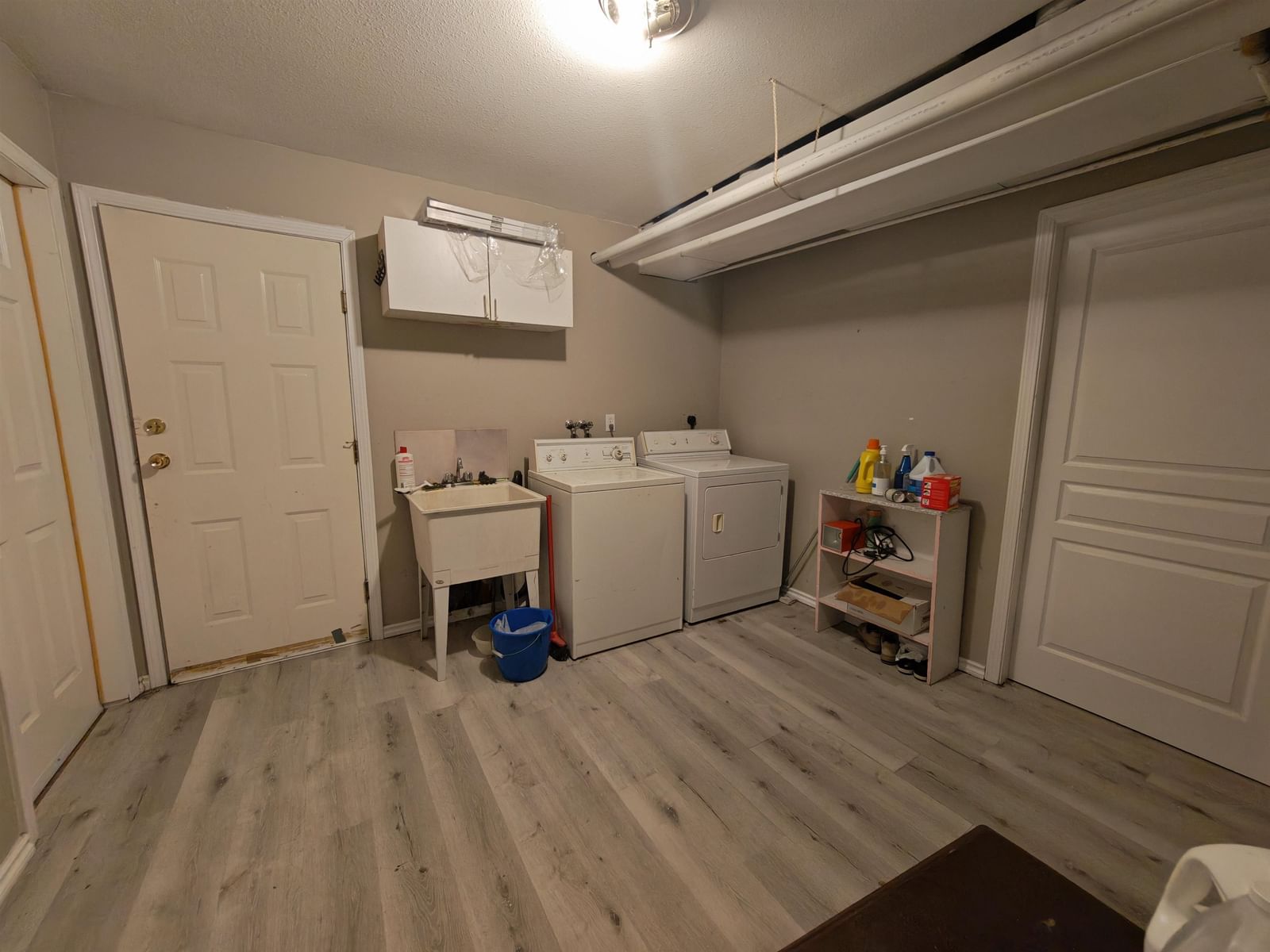Listing Image 17