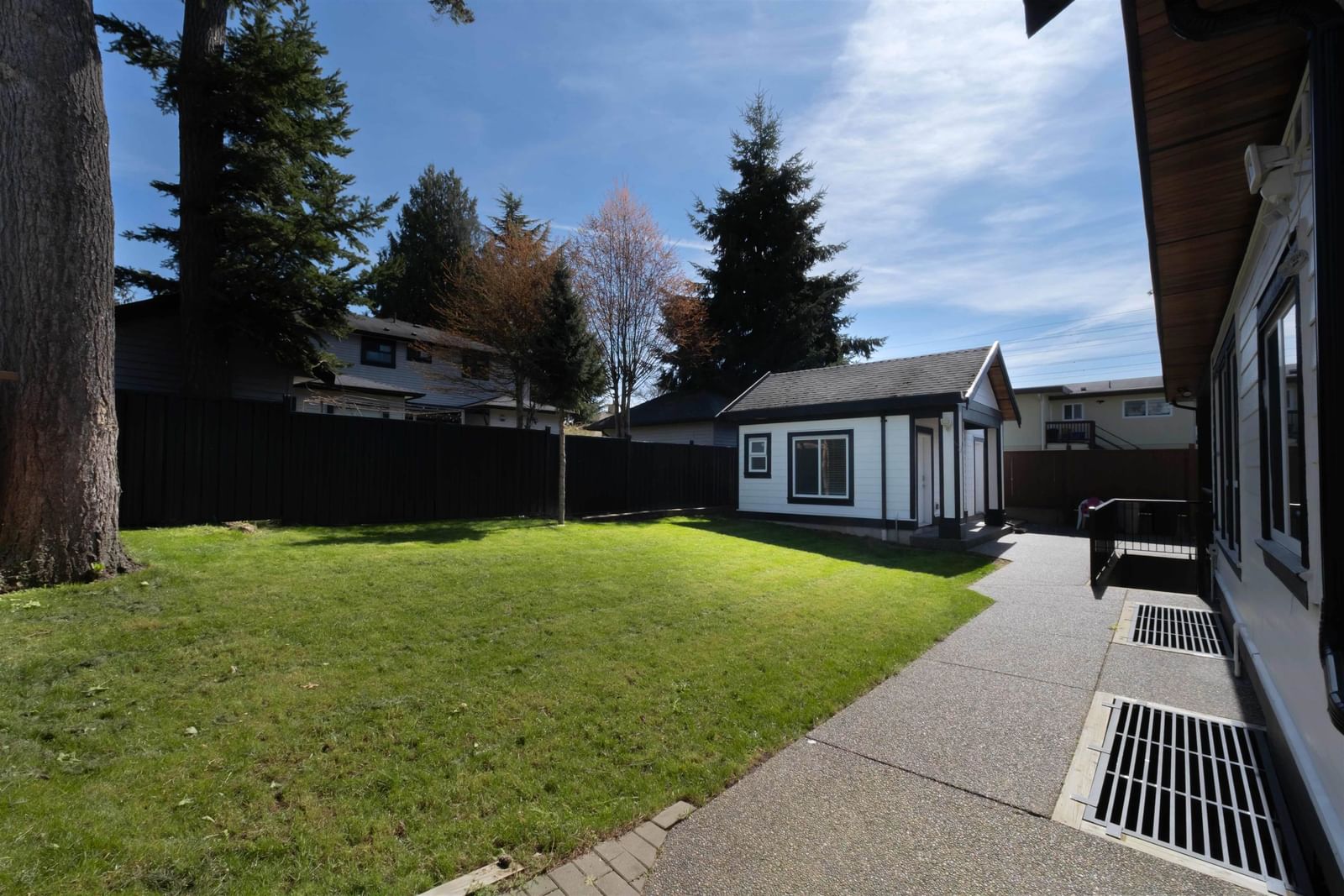 Listing Image 39
