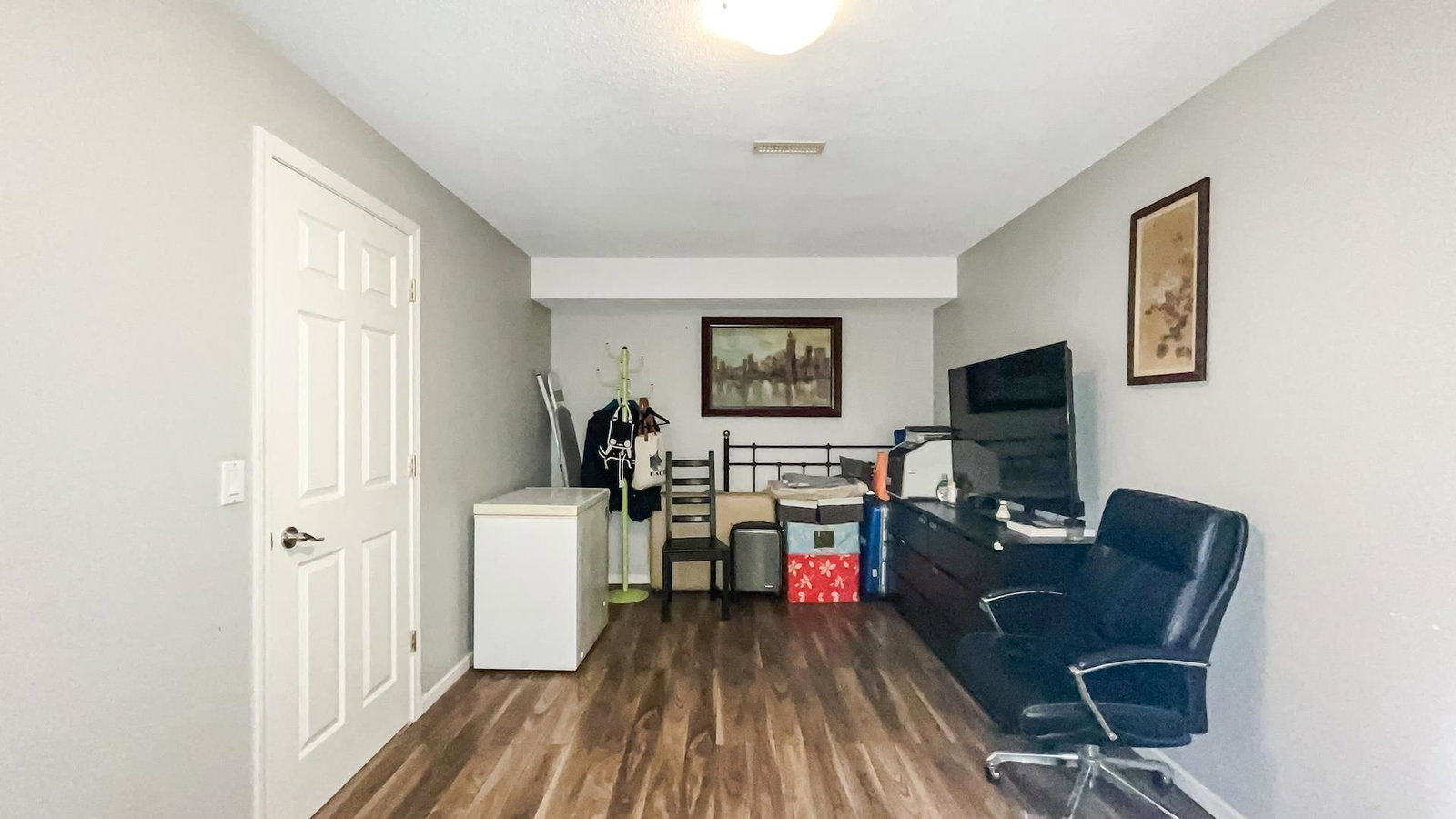 Listing Image 22