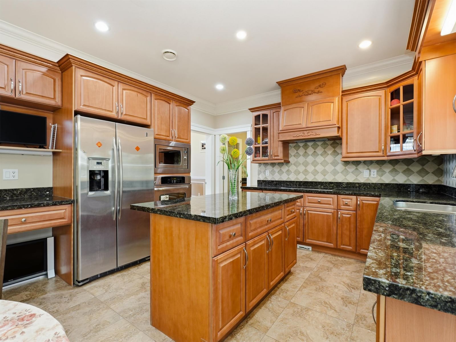 Listing Image 11