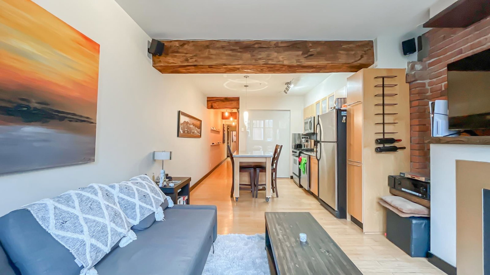 Listing Image 11