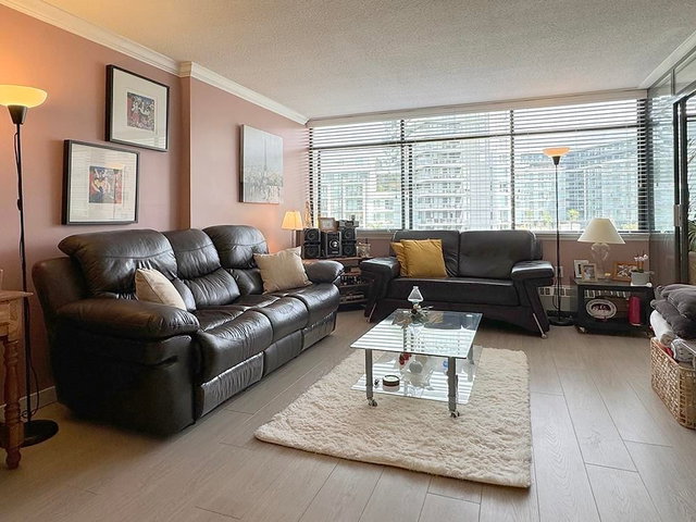 703 - 6631 Minoru Boulevard