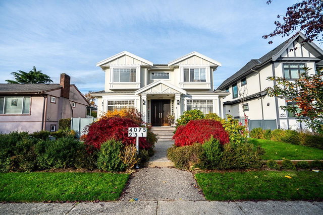 4XXX-1 28 Street W
