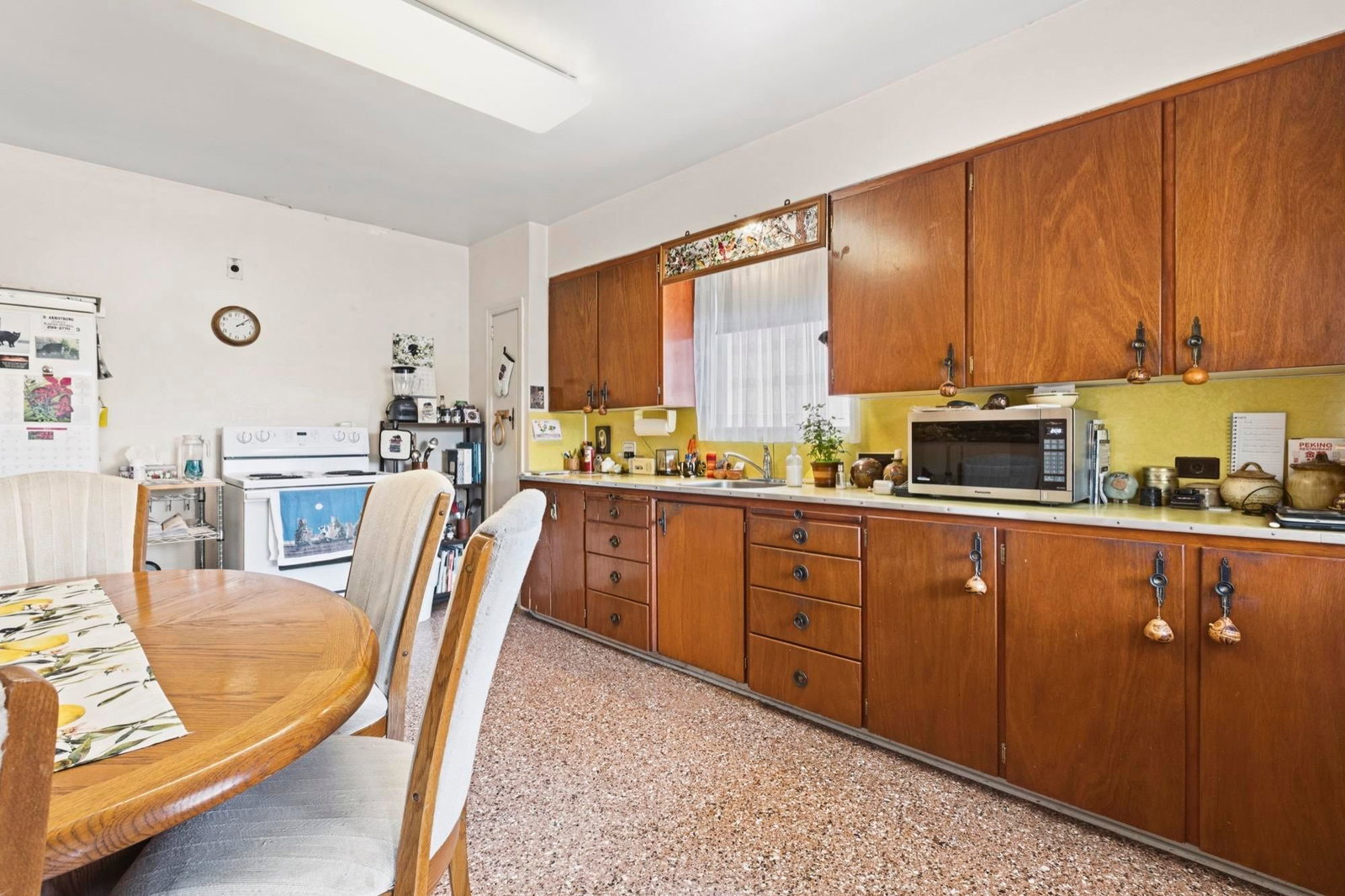 Listing Image 14
