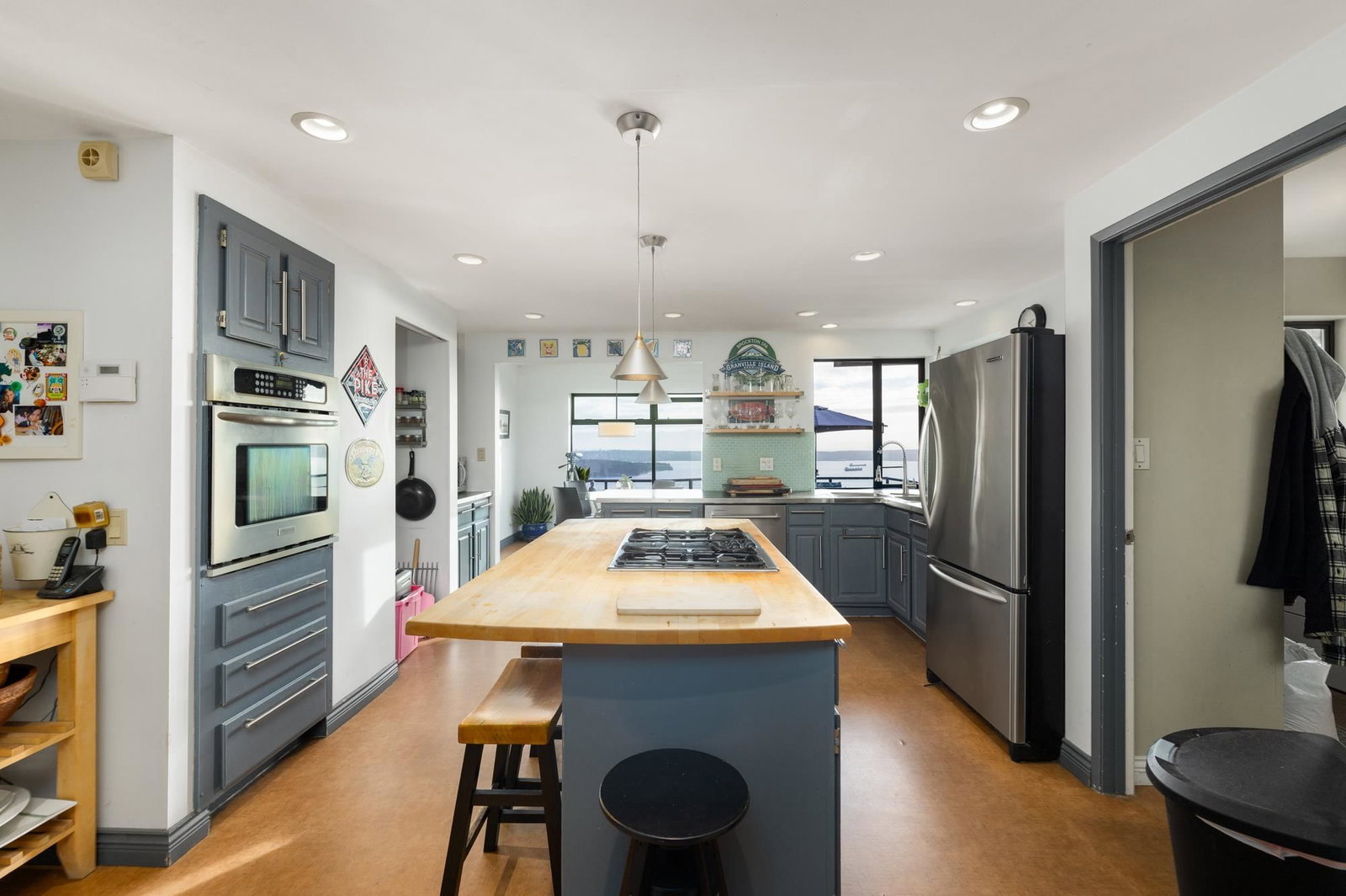 Listing Image 13