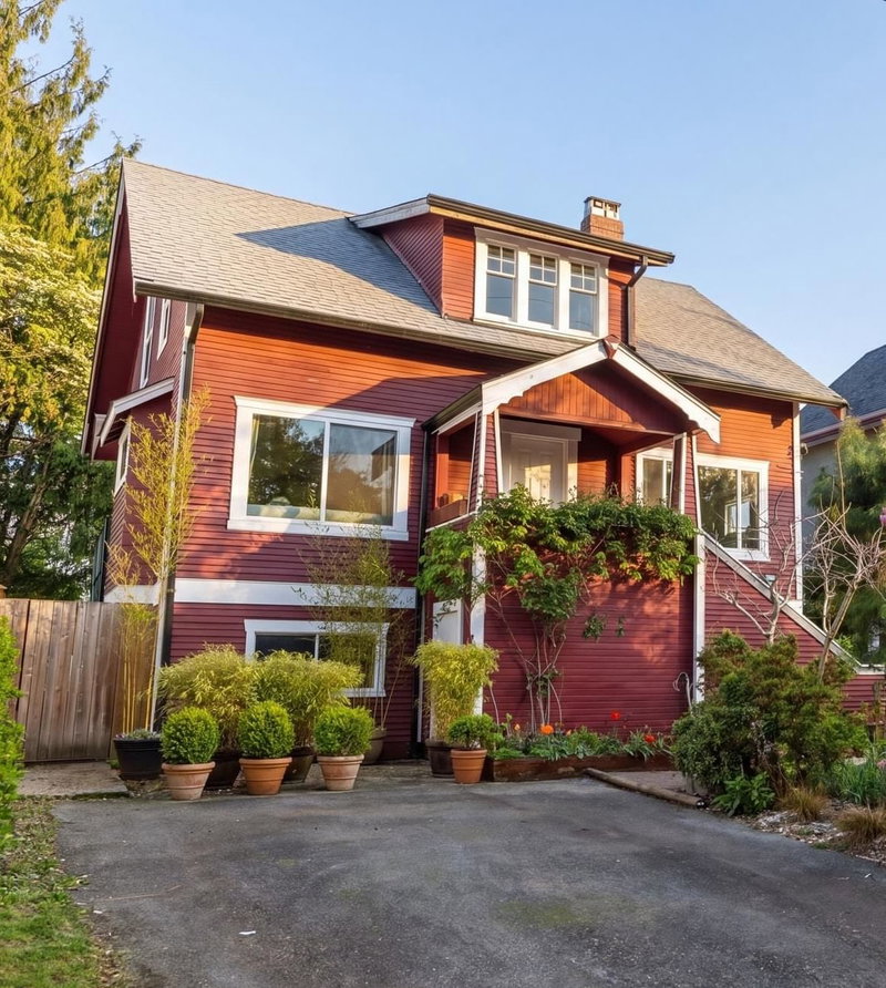 4578 Moss Street, Vancouver, British Columbia