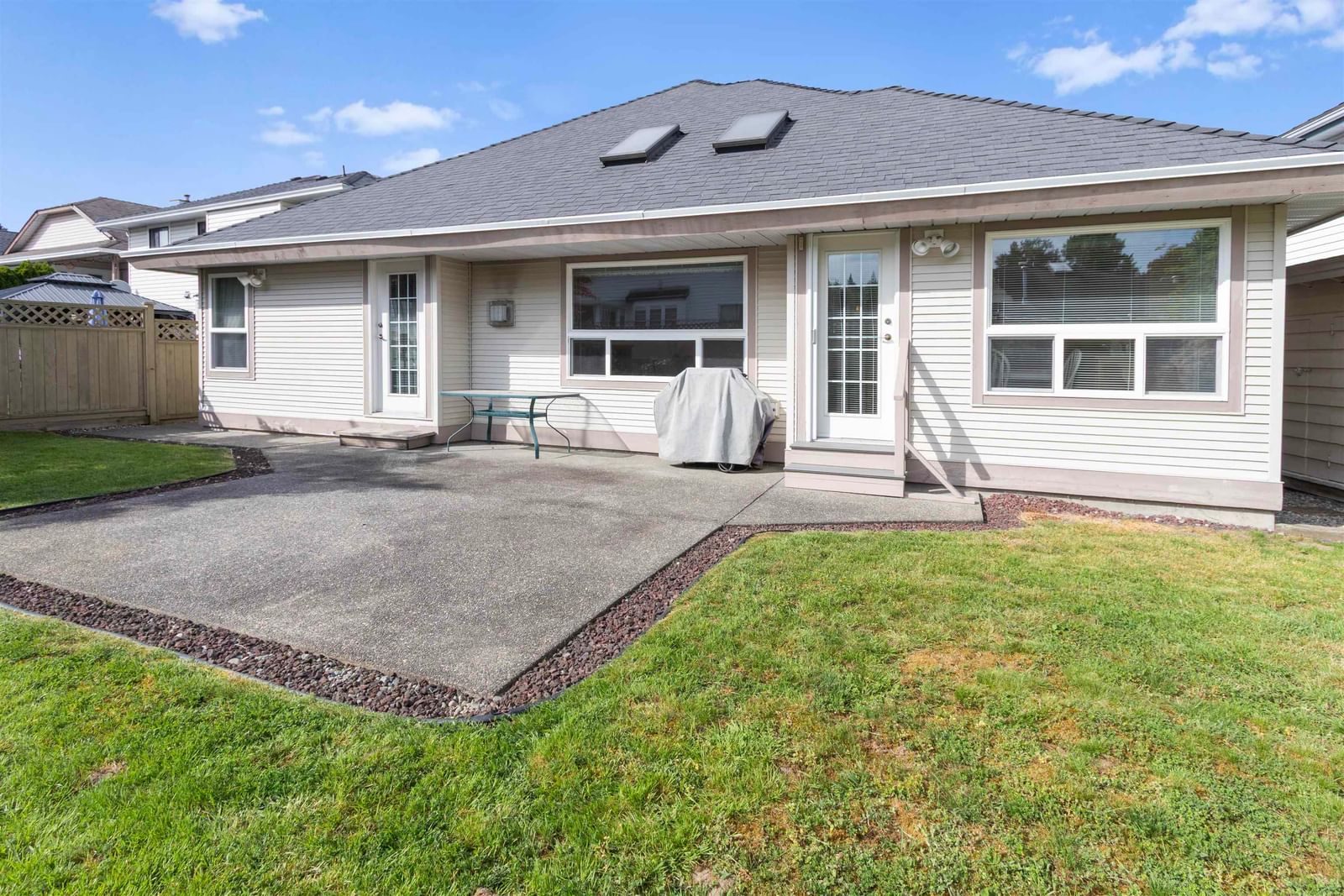 Listing Image 32