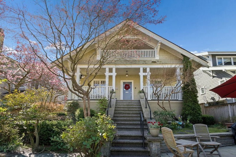 1956 14 Avenue W, Vancouver, British Columbia