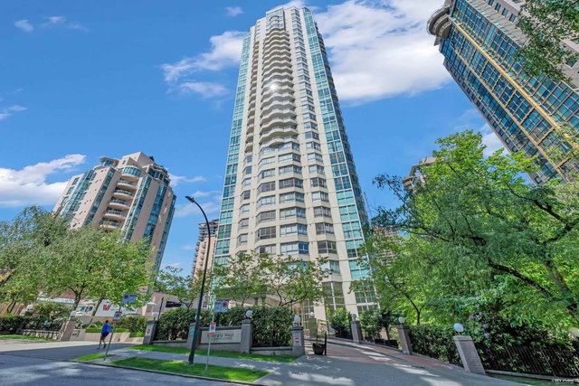 601 - 717 Jervis Street