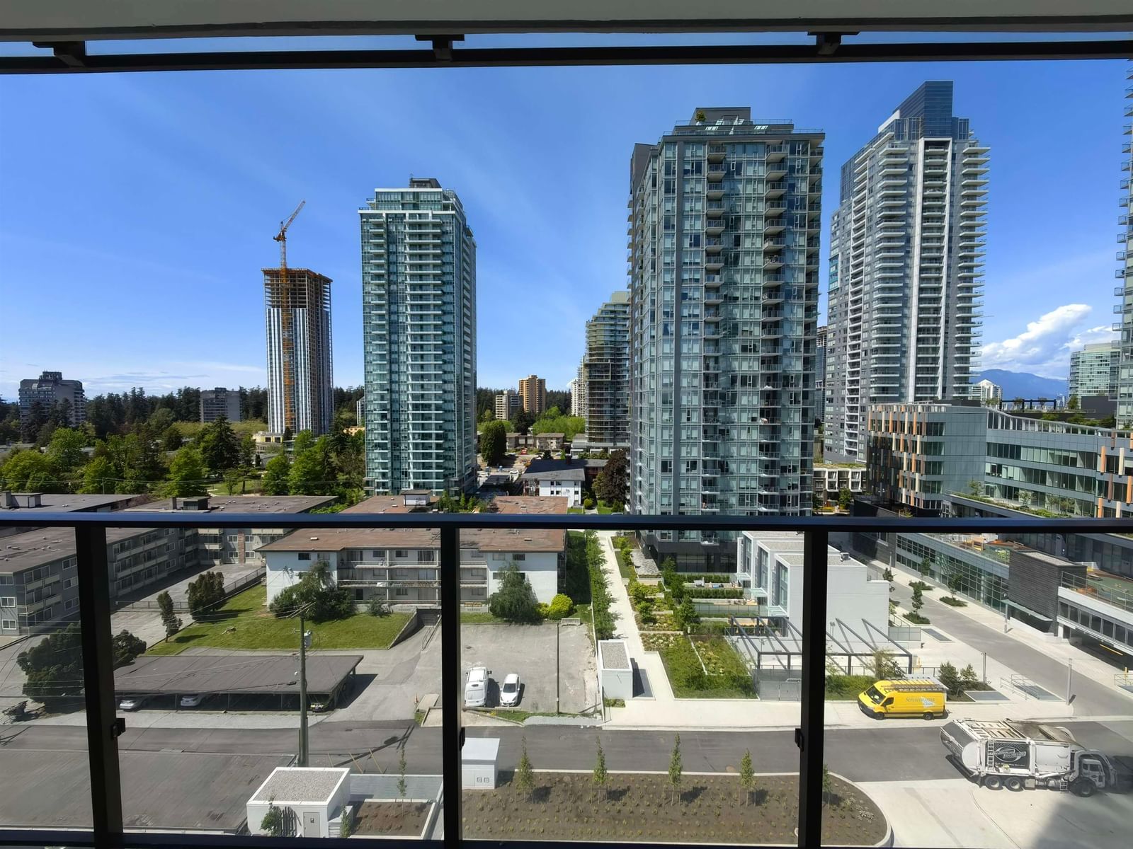 Listing Image 19