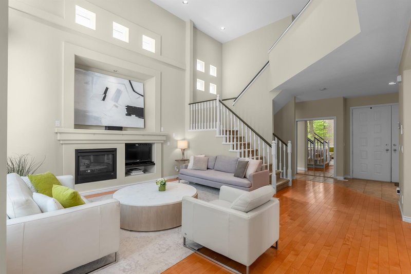 3303 Chartwell Grn, Coquitlam, British Columbia