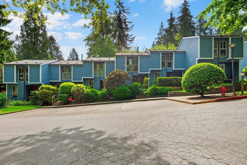 128 Brookside Drive