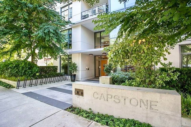 202 - 135 2nd Street W