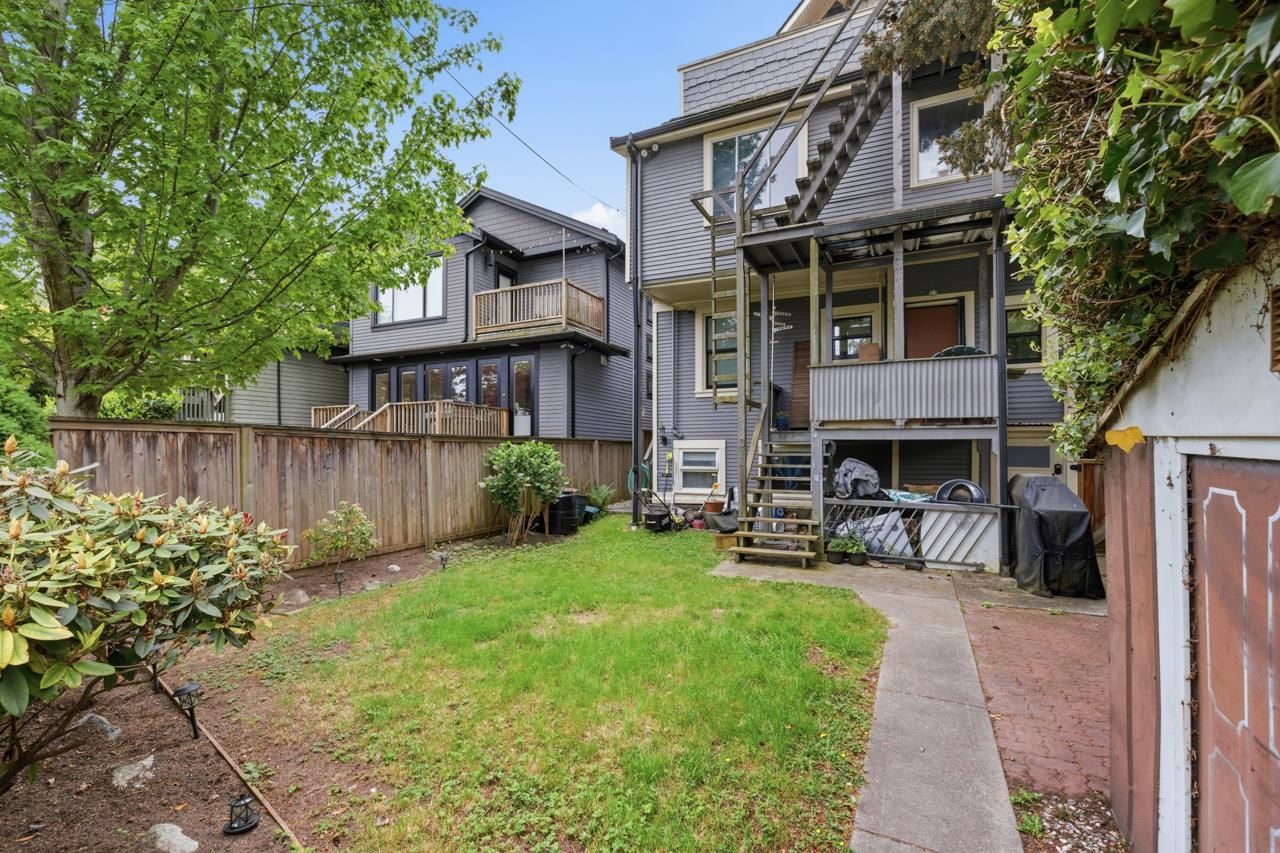 Listing Image 6