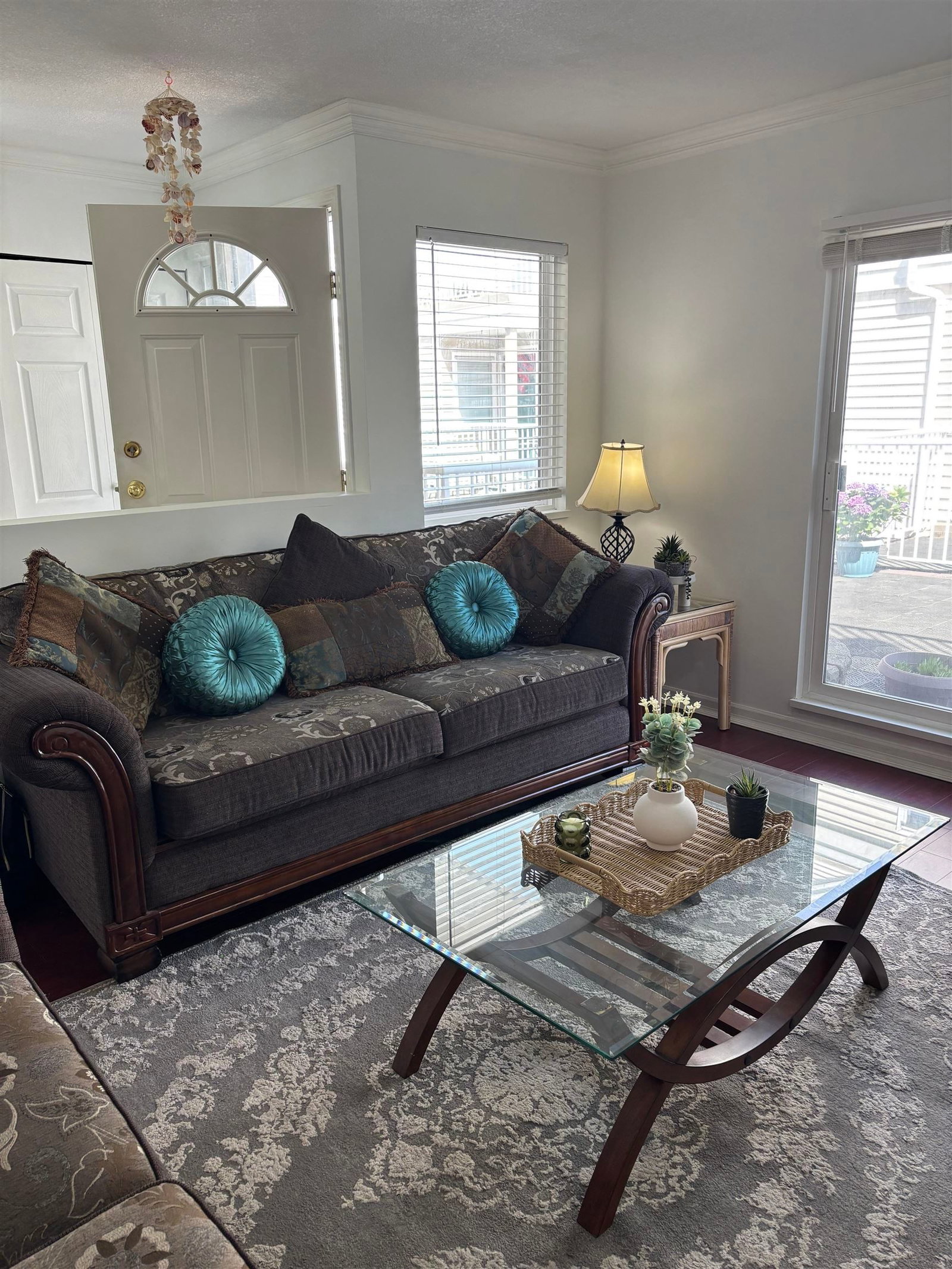 Listing Image 13