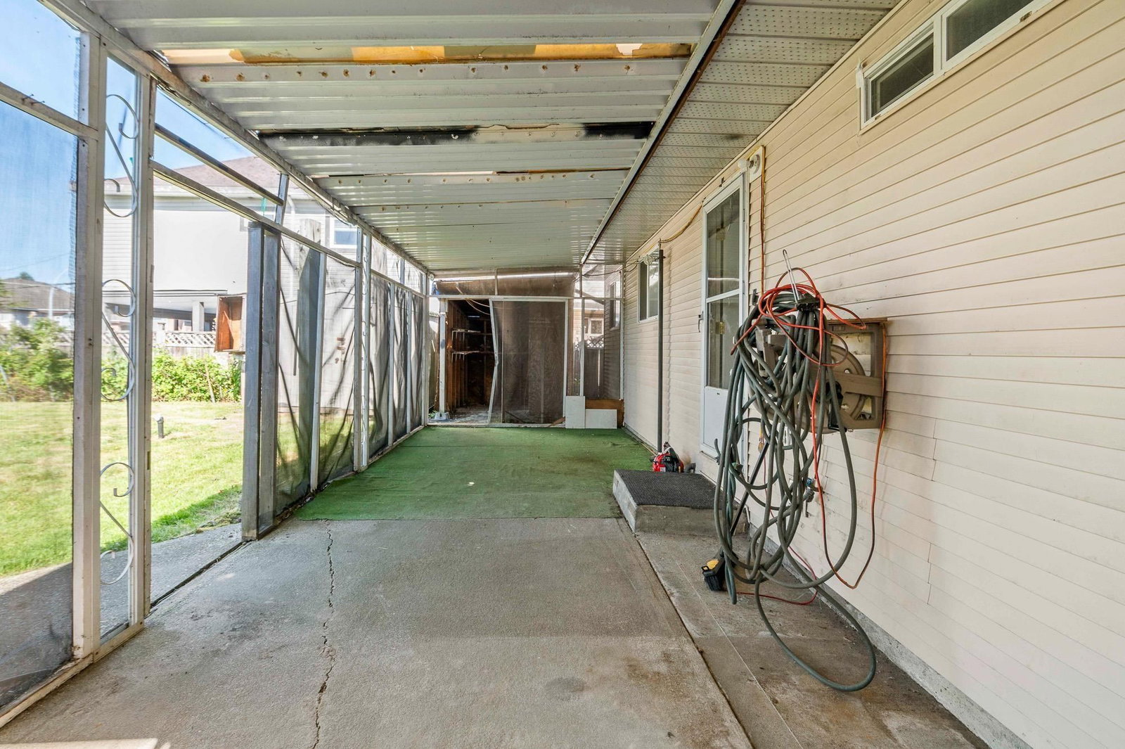 Listing Image 17