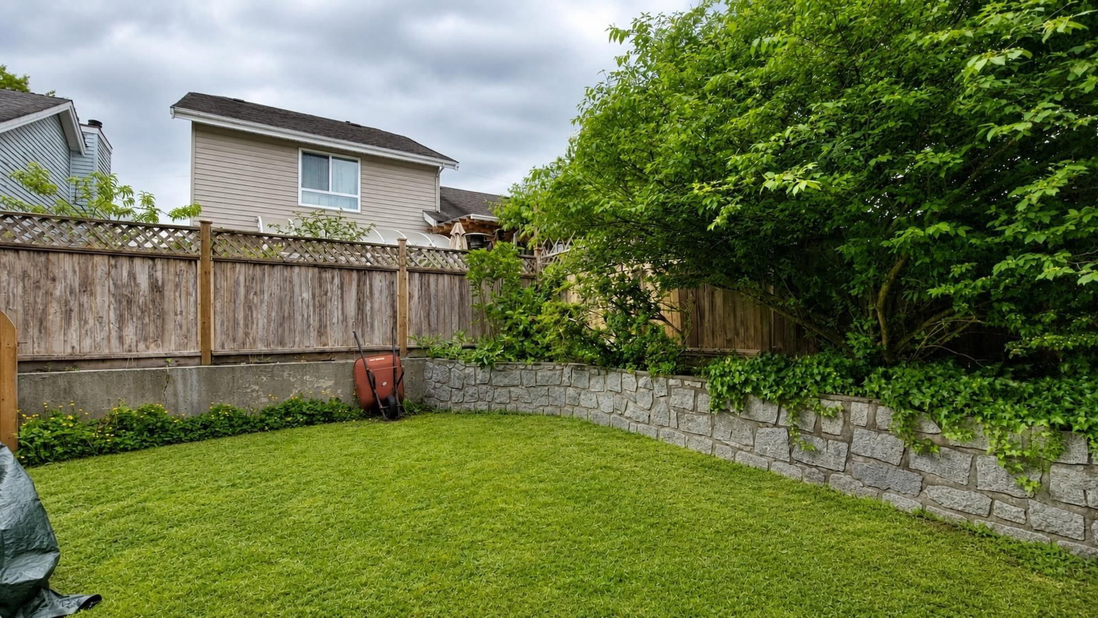 Listing Image 35
