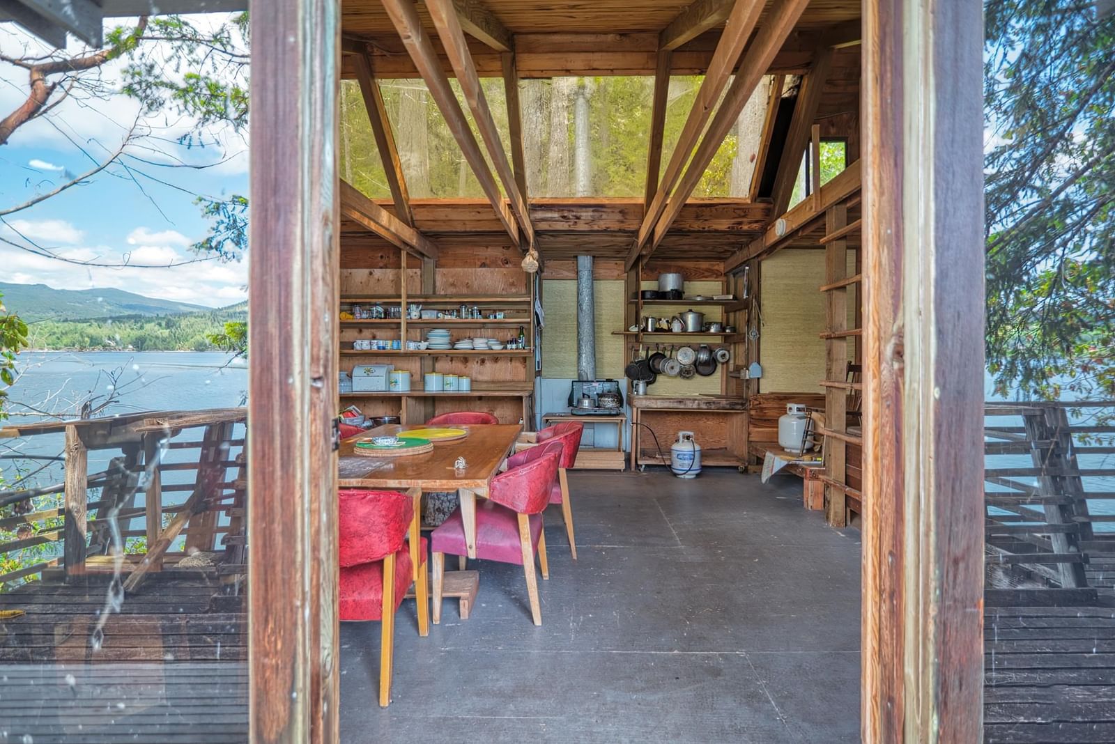 Listing Image 12