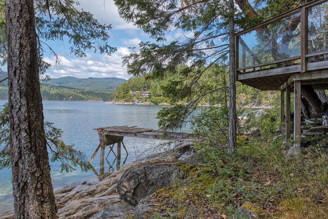 6761 Sandy Hook Trail
