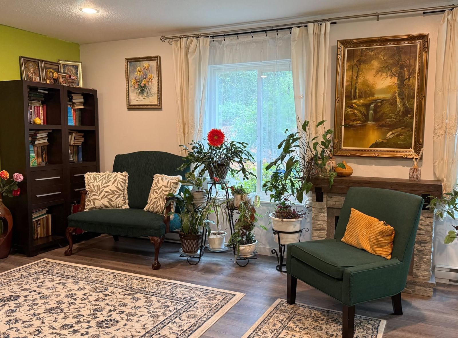 Listing Image 11
