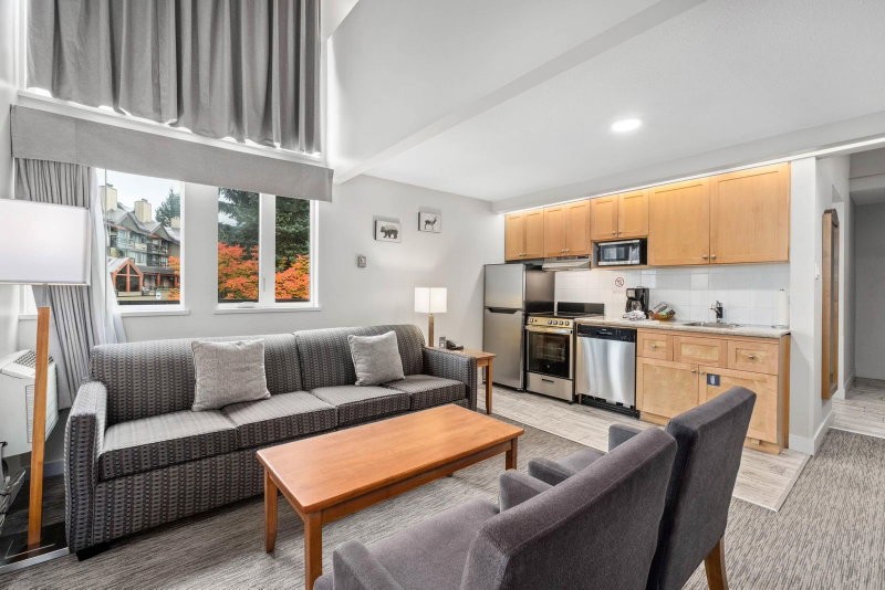 202 - 4420 Sundial Place