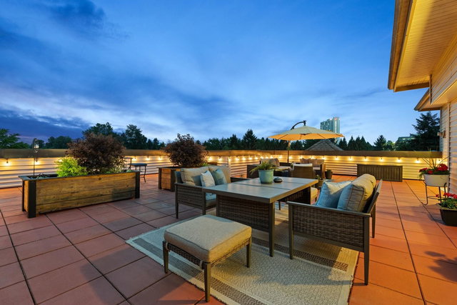 404 - 15220 Guildford Drive
