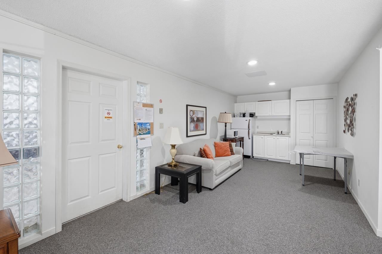 Listing Image 39