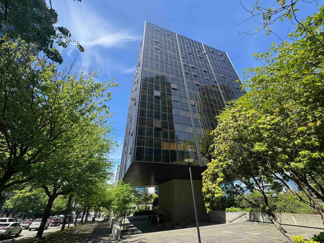1333 Georgia Street W