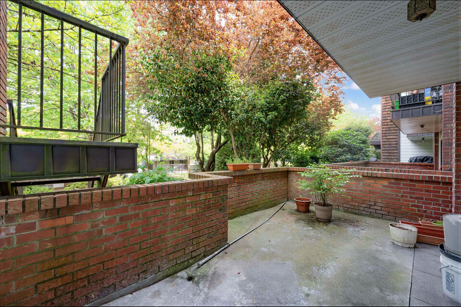 Listing Image 17