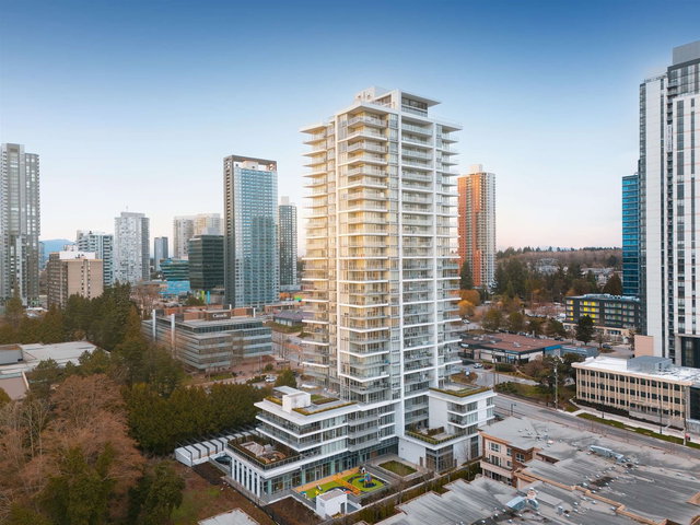 305 - 9675 King George Boulevard