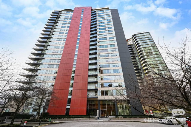 8 Smithe Mews