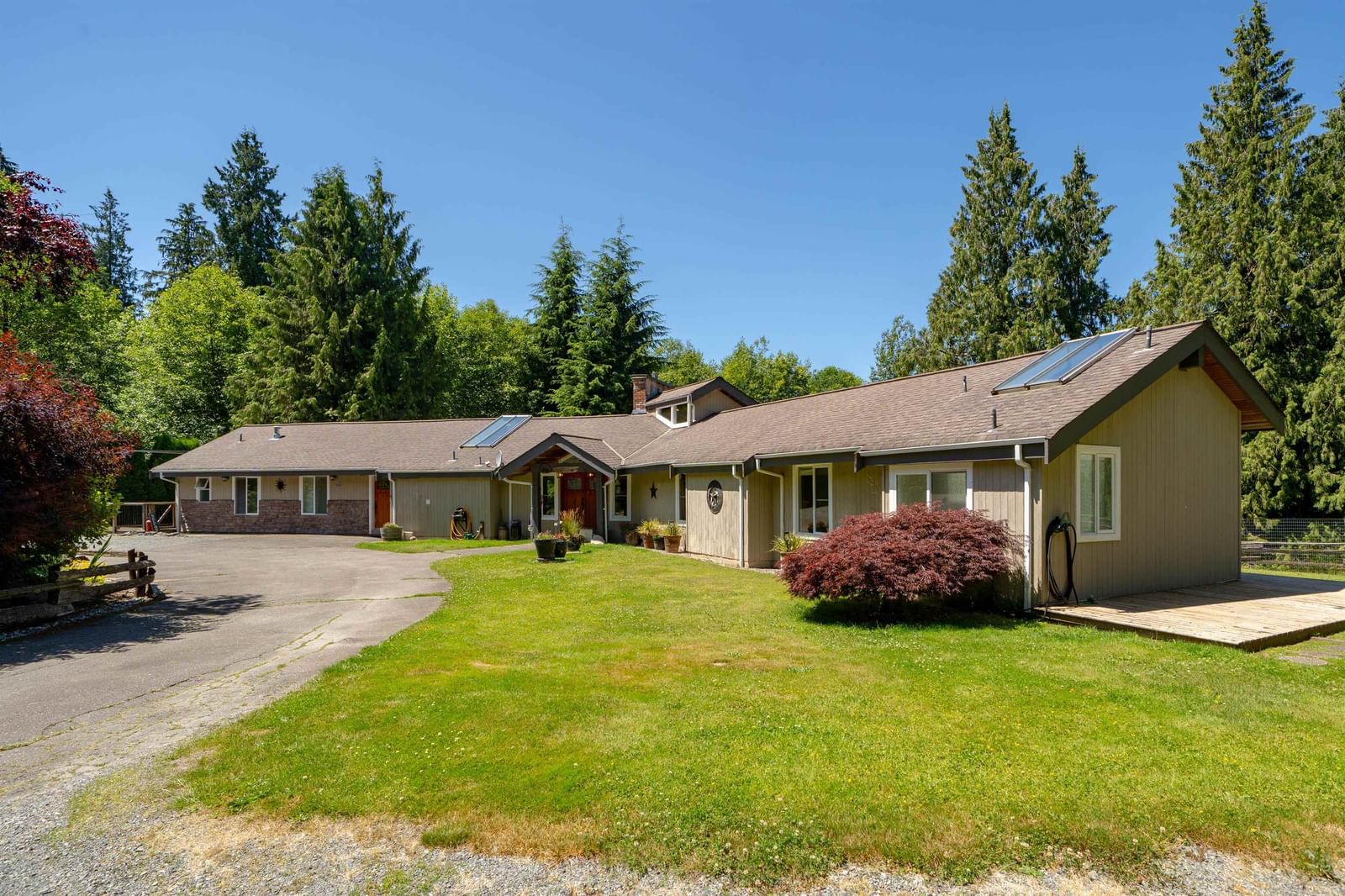 Listing Image 5