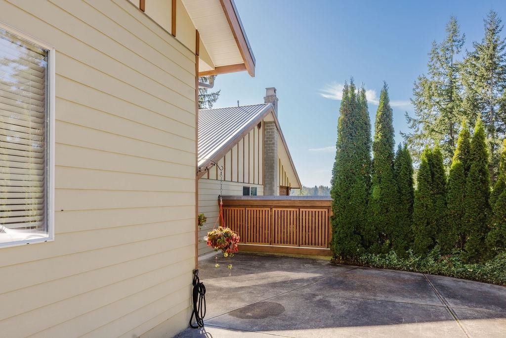 Listing Image 40