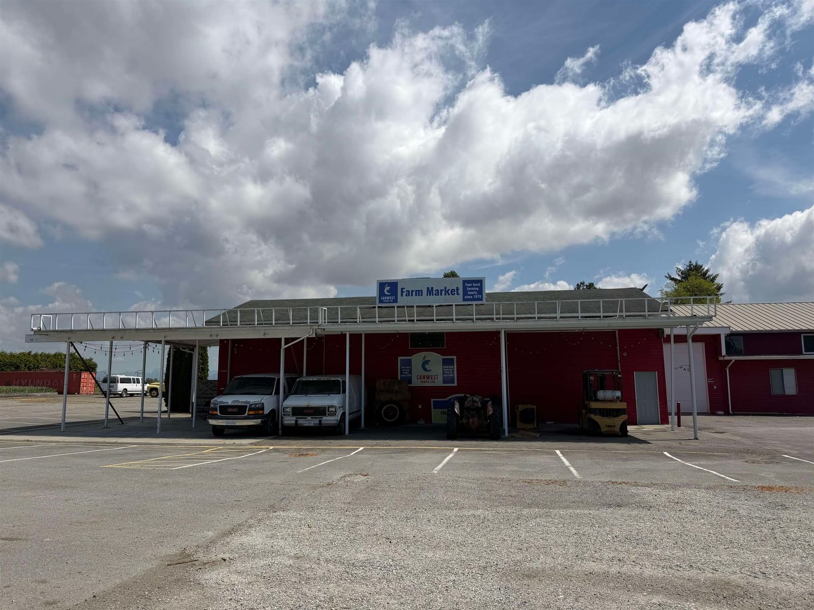 Listing Image 5