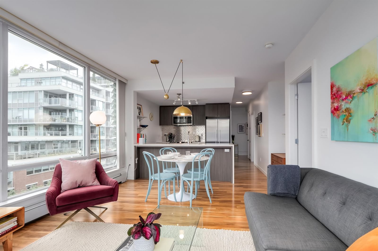 Listing Image 12