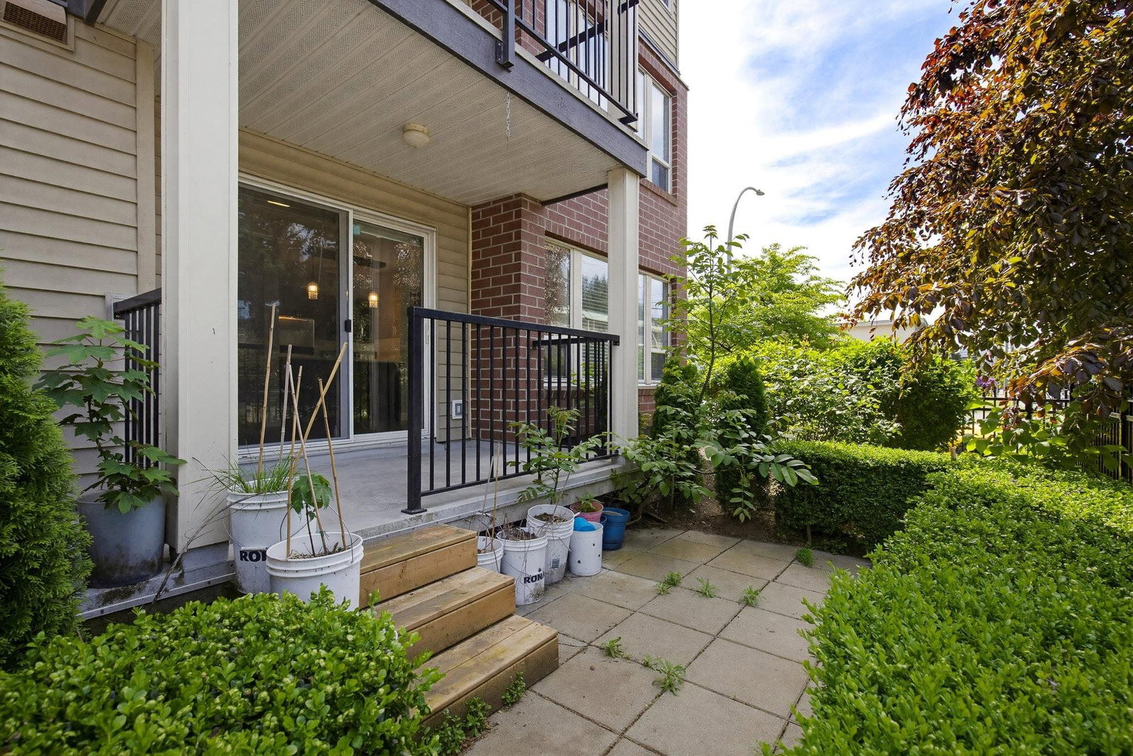 Listing Image 22