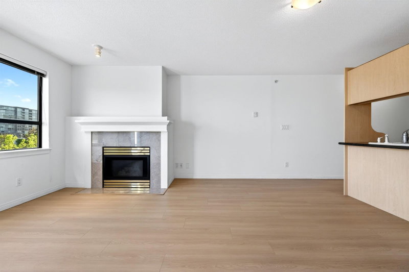 708 - 6611 Cooney Road